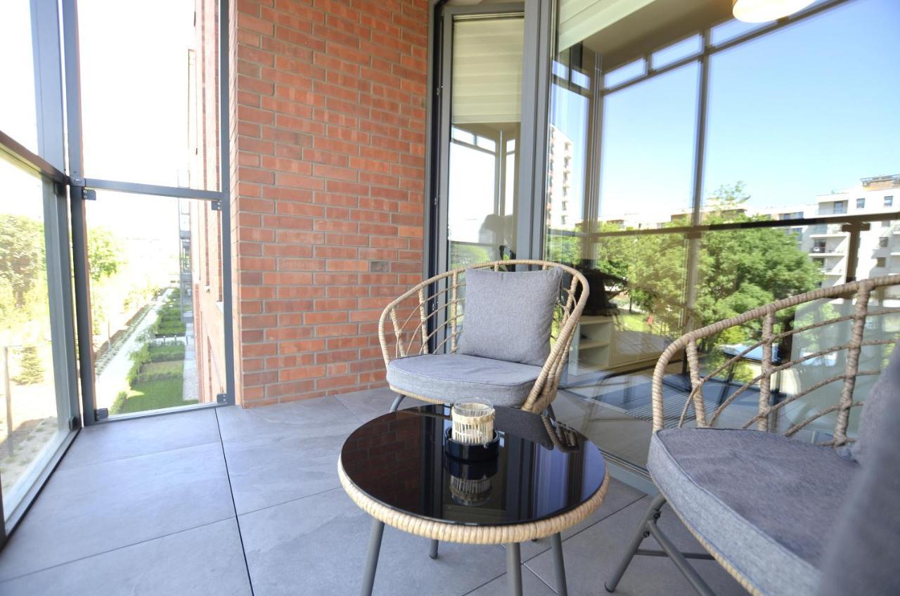 Green Estate Old Town Apartment, Private Parking, Balcony Danzig Exterior foto
