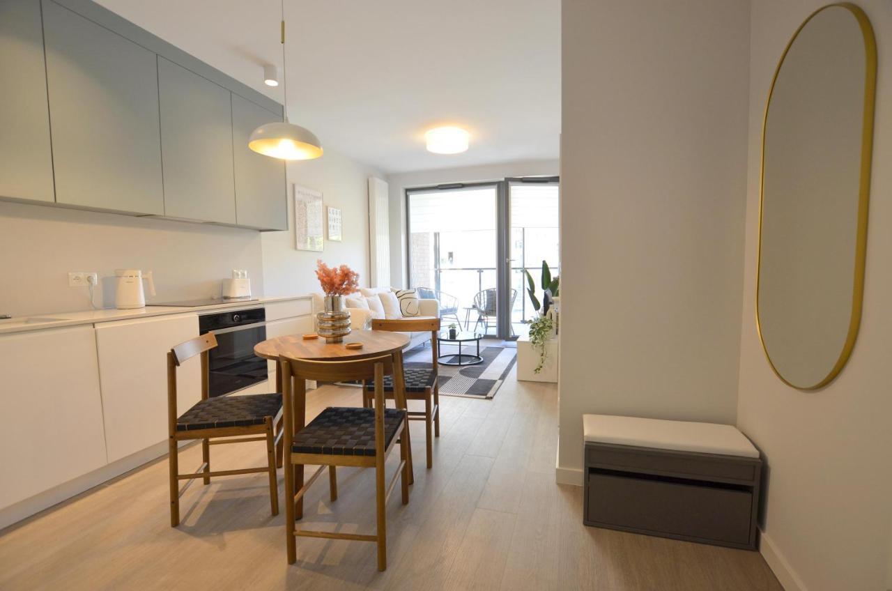 Green Estate Old Town Apartment, Private Parking, Balcony Danzig Exterior foto